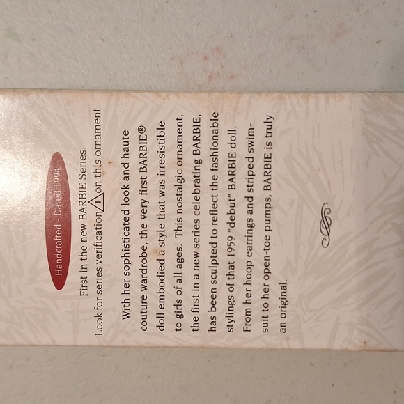 Barbie debut Hallmark ornament - Picture 2 of 6